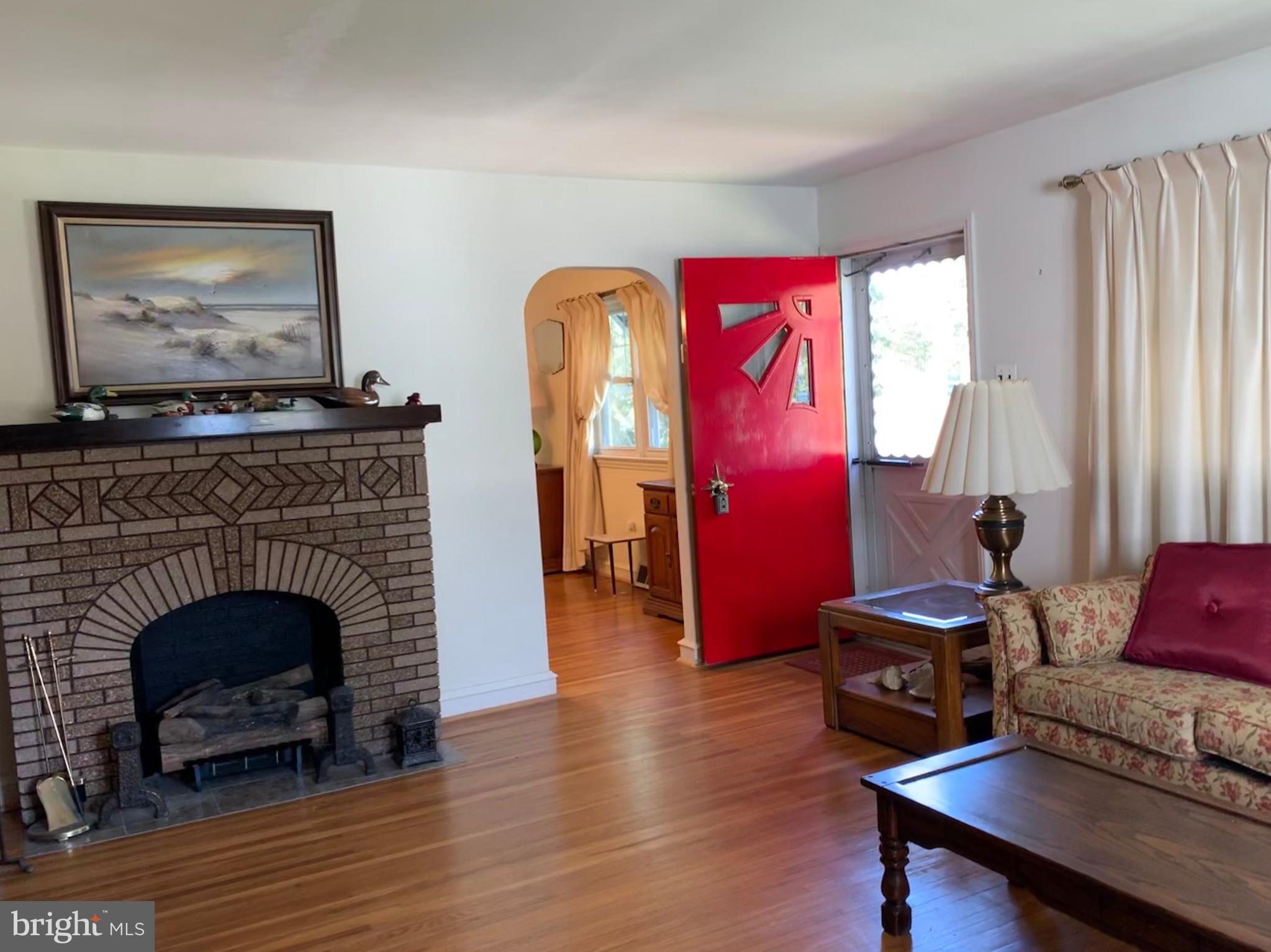 108 Pennsylvania Road Brooklawn, NJ 08030 - Photo 6 of 30