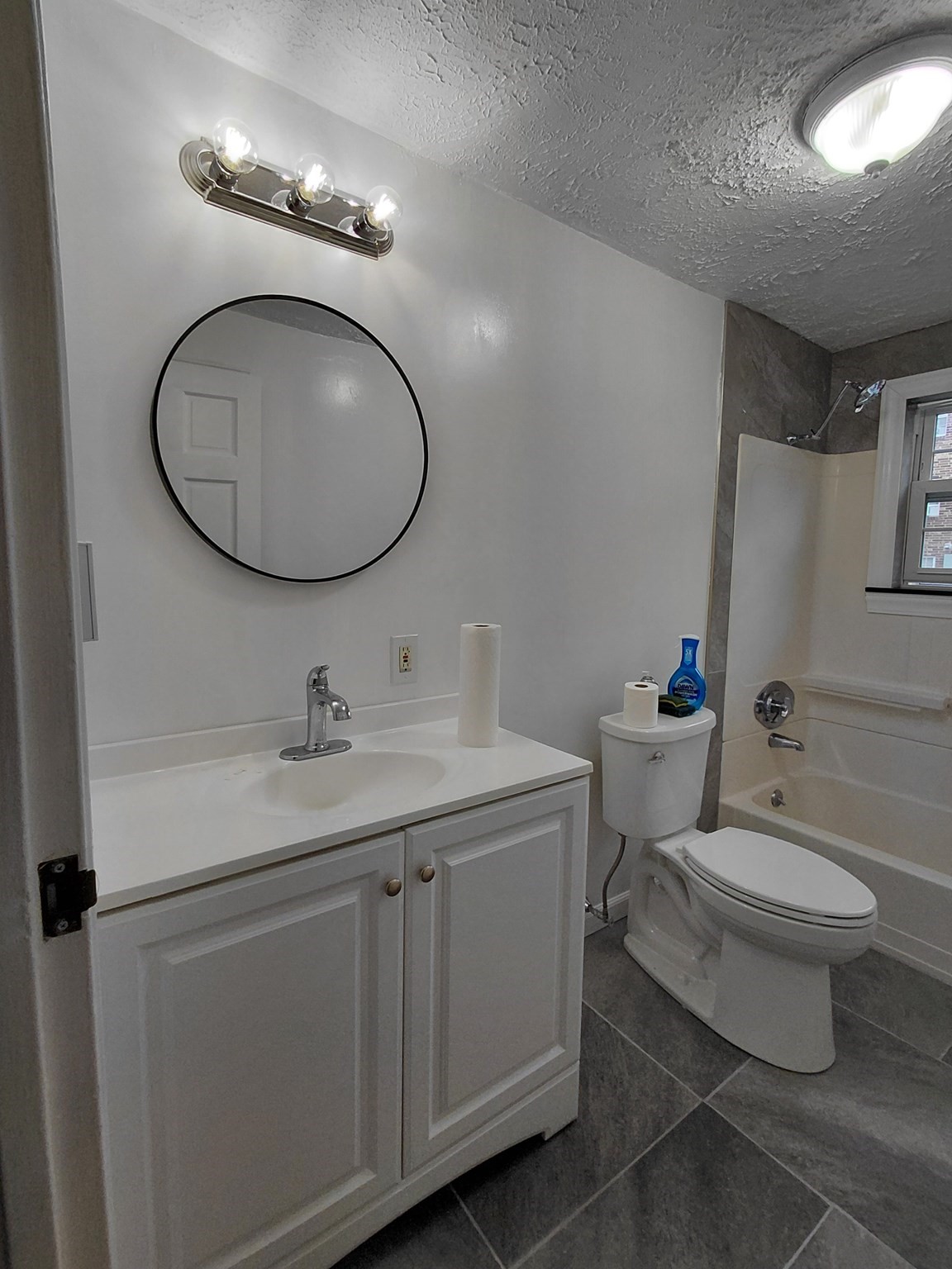 8 Walker Road, Unit 6 North Andover, MA 01845 - Photo 6 of 6 Gallery Image 6
