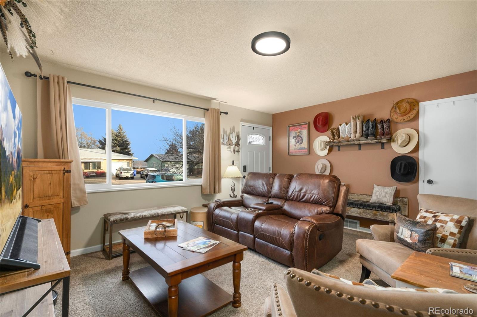 3320 West 5th St Road Greeley, CO 80634 - Photo 7 of 38