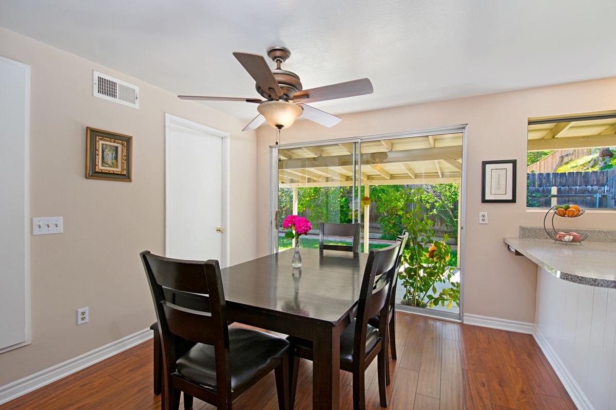13361 Carriage Road Poway, CA 92064 - Photo 9 of 24