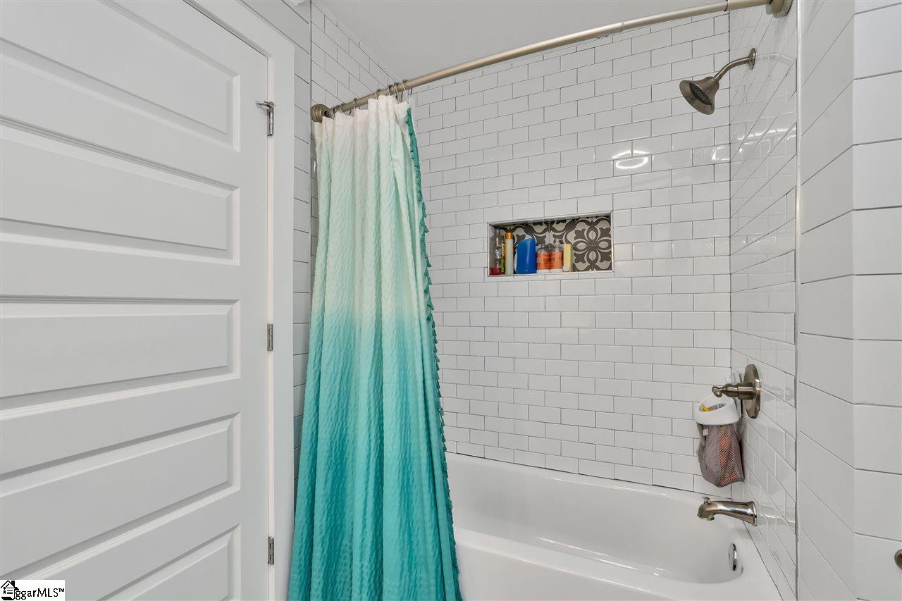 17 Wolseley Road Greenville, SC 29615 - Photo 12 of 19 Gallery Image 12