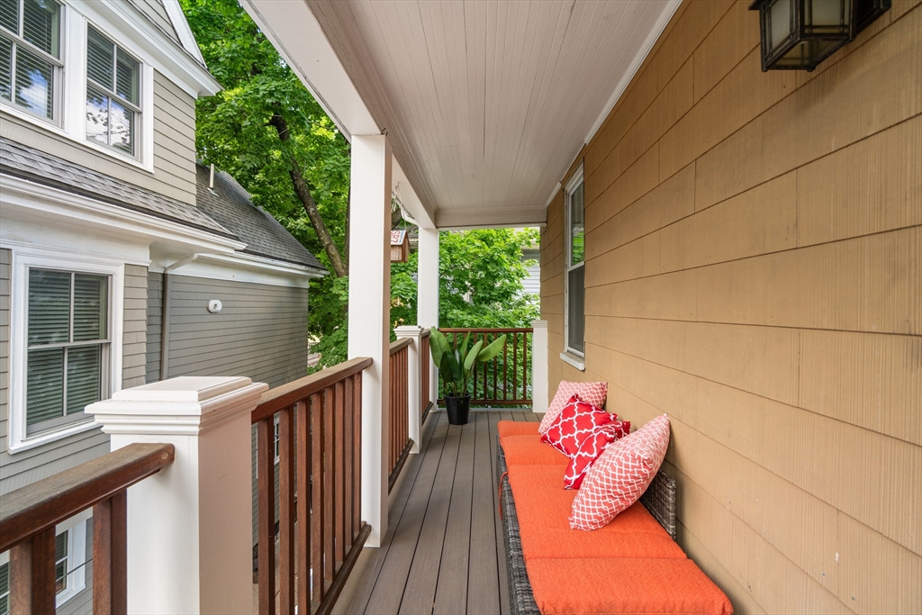 293 Huron Avenue, Unit 2 Cambridge, MA 02138 - Photo 18 of 20