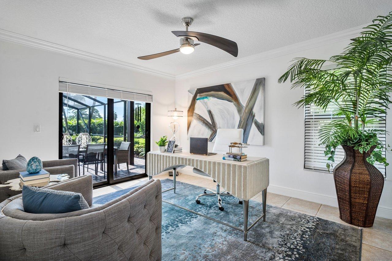 23228 L'Ermitage Circle Boca Raton, FL 33433 - Photo 22 of 36 Main Floor Guest Suite