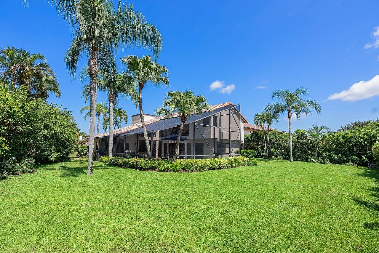 23228 L'Ermitage Circle Boca Raton, FL 33433 - Photo 34 of 36 Back Yard
