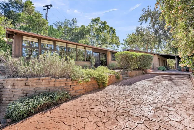 $2,999,900 | 6146 Hawarden Drive, Riverside, CA 92506