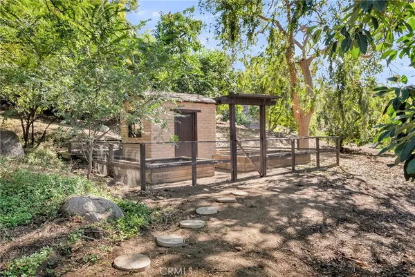 $2,999,900 | 6146 Hawarden Drive, Riverside, CA 92506