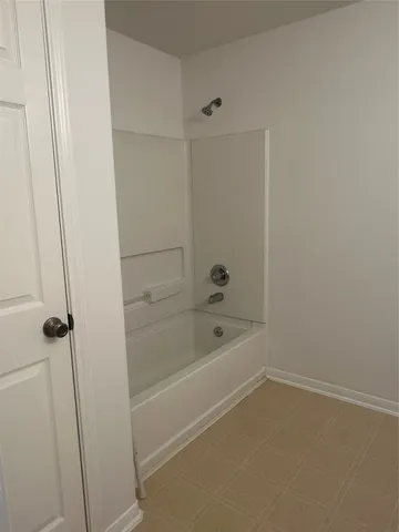 $1,950 | 407 Seabourne Meadow Drive, Rosenberg, TX 77471