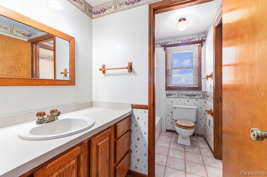 644 Murray Hill Road Highland, MI 48357 - Photo 22 of 31