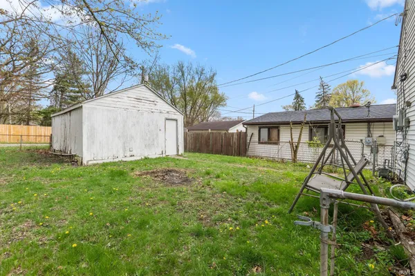 $110,000 | 5109 Hoagland Avenue, Fort Wayne, IN 46807