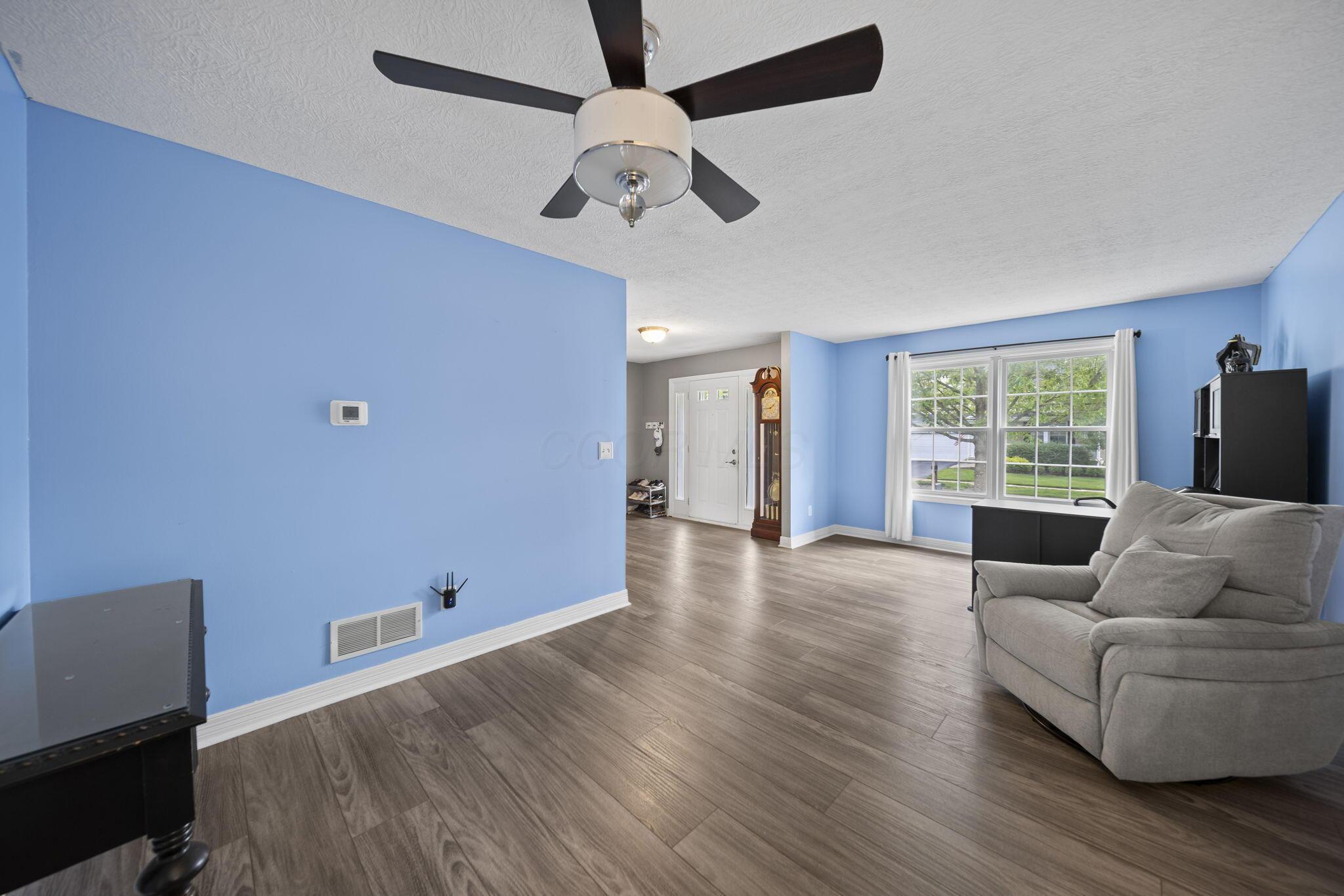 389 Cherry Leaf Road Delaware, OH 43015 - Photo 8 of 57
