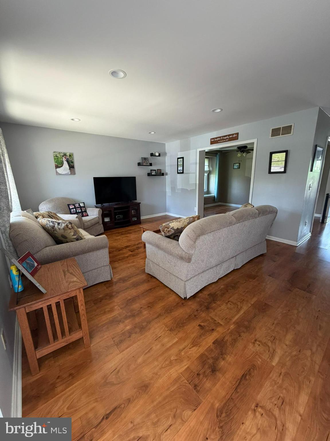 1215 Pine Ridge Drive Perkiomenville, PA 18074 - Photo 2 of 50