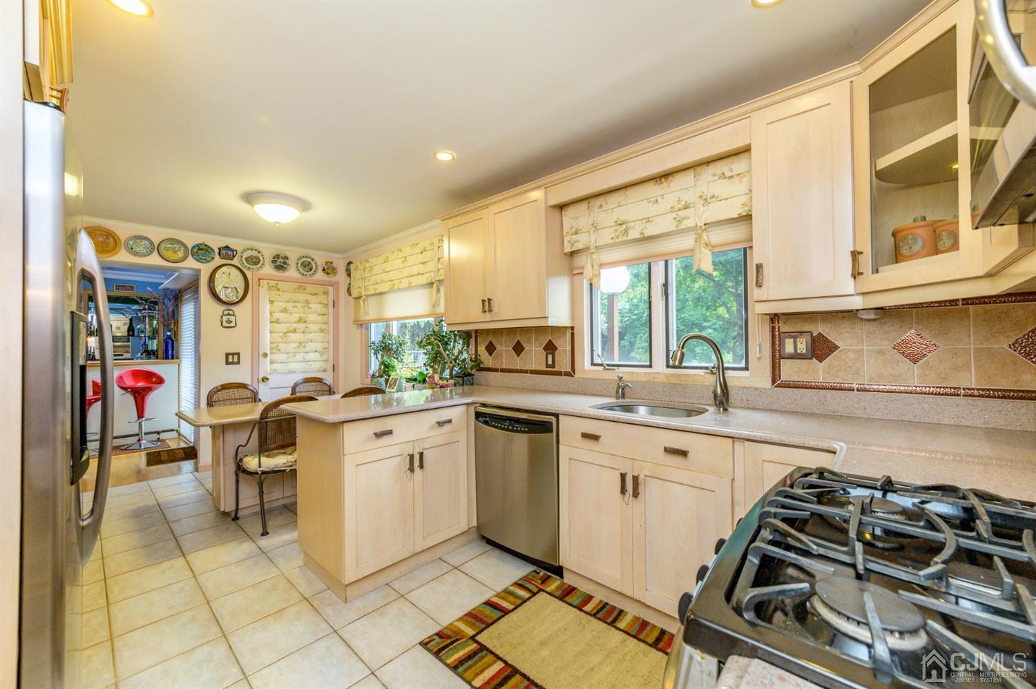 749 Rivenwood Road Franklin Lakes, NJ 07417 - Photo 8 of 34 Gallery Image 8