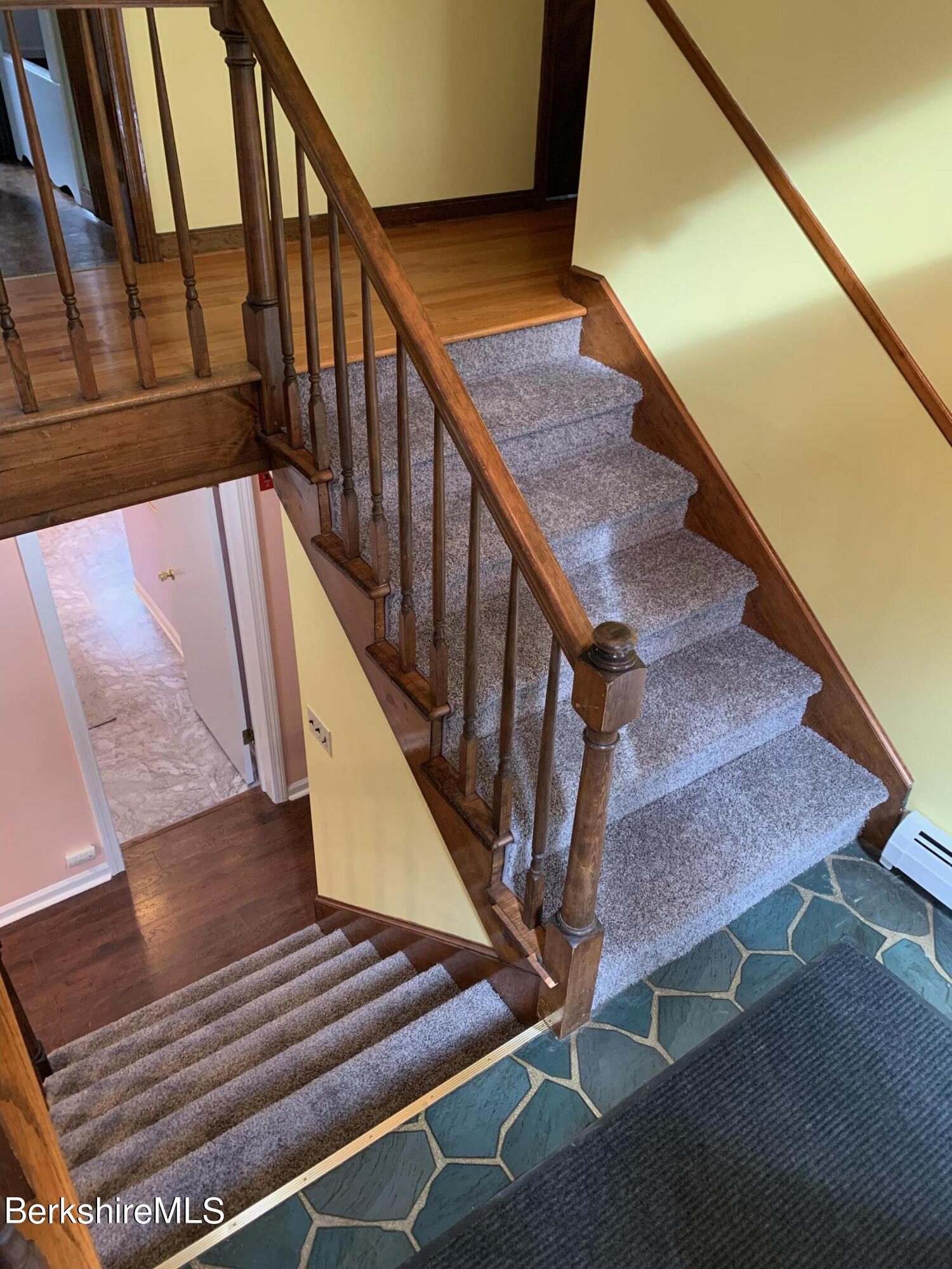 252 Barker Road Pittsfield, MA 01201 - Photo 10 of 31 image0