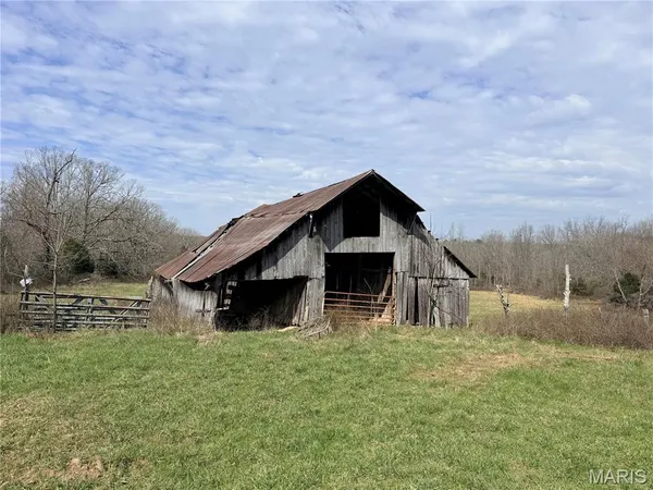 $295,000 | 72 Off Ocr 159, Fremont, MO 63941