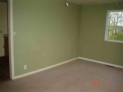 7330 Wilson Road Montrose, MI 48457 - Photo 6 of 11 20117929-5.JPG