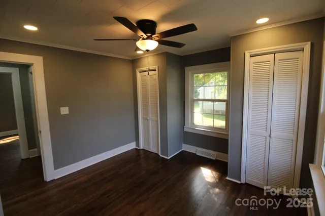 $1,525 | 39 Walnut Avenue Northwest, Concord, NC 28027