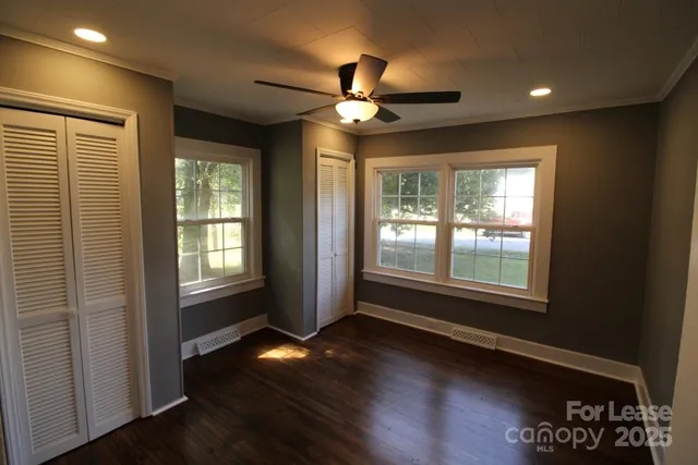 $1,525 | 39 Walnut Avenue Northwest, Concord, NC 28027