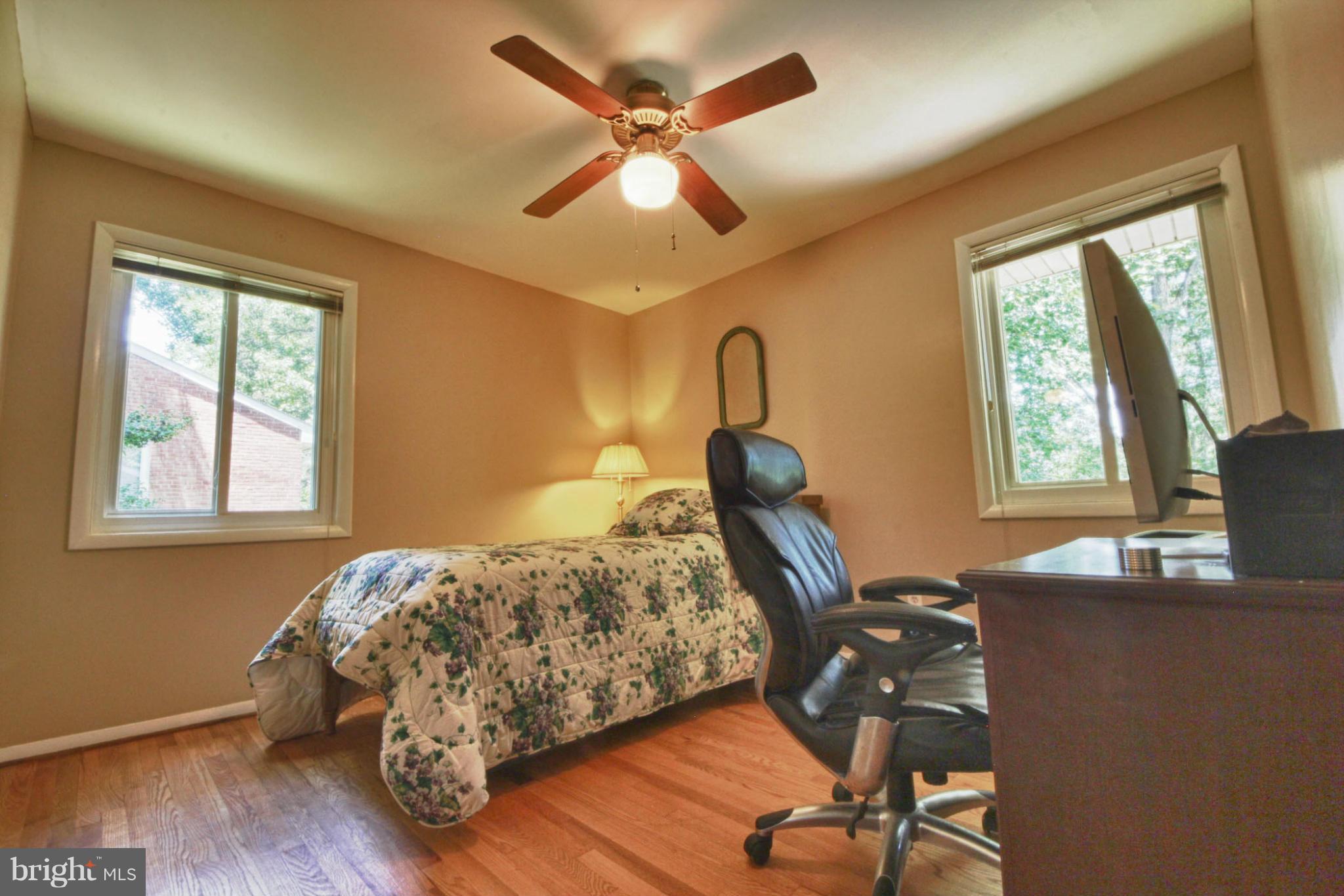 7600 Hamlet Street Springfield, VA 22151 - Photo 13 of 23 Bedroom