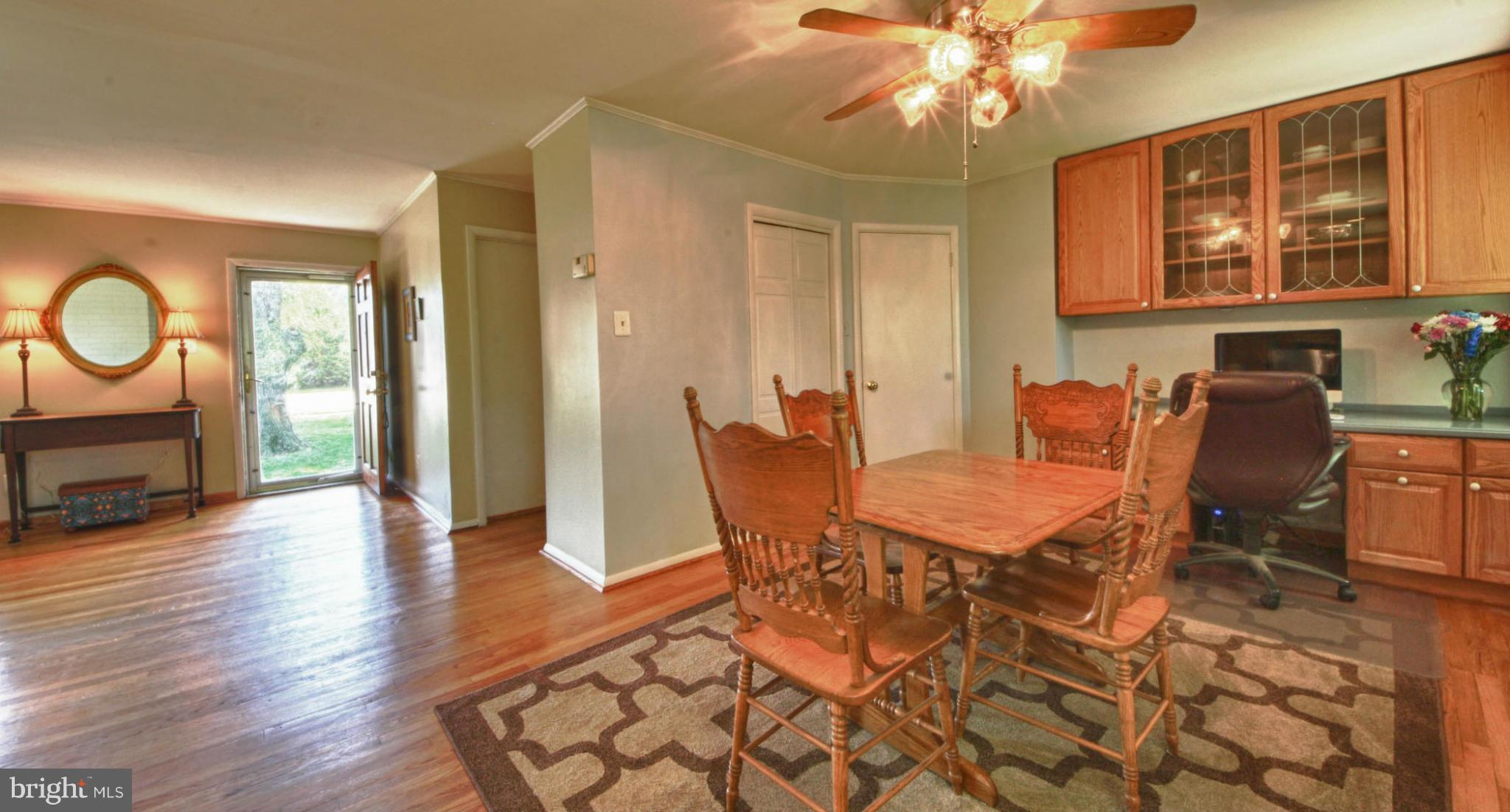 7600 Hamlet Street Springfield, VA 22151 - Photo 9 of 23 Dining Room