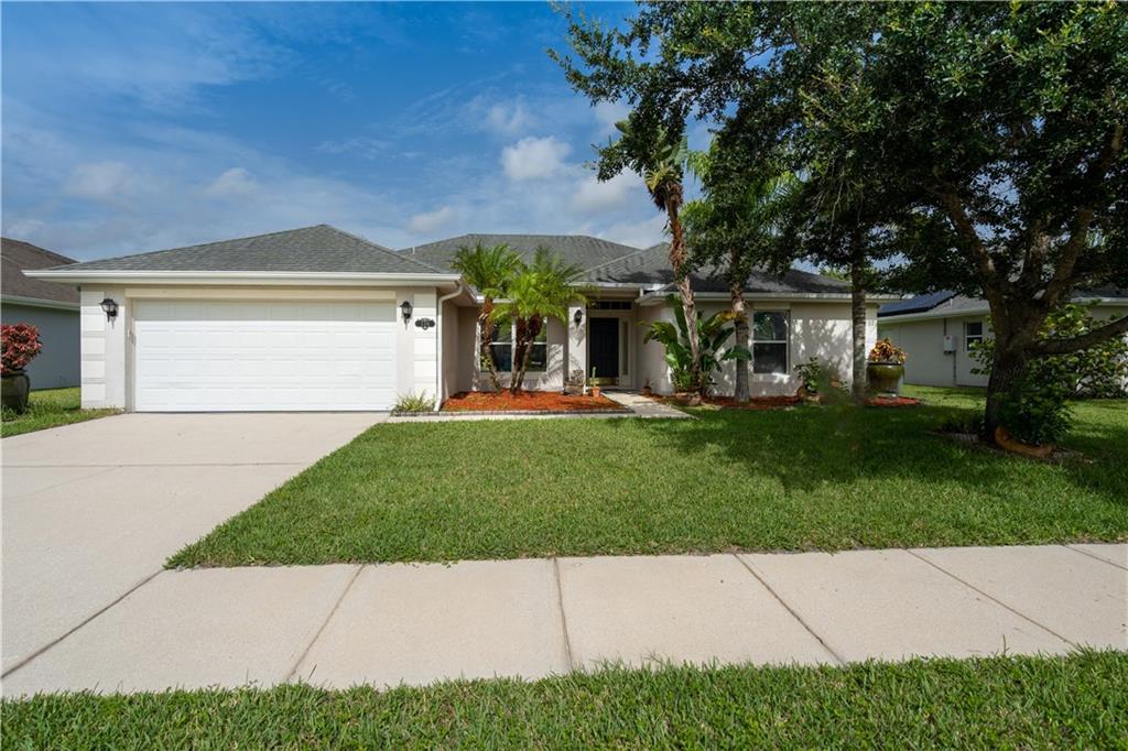 116 Drake Way Sebastian, FL 32958 - Photo 3 of 35