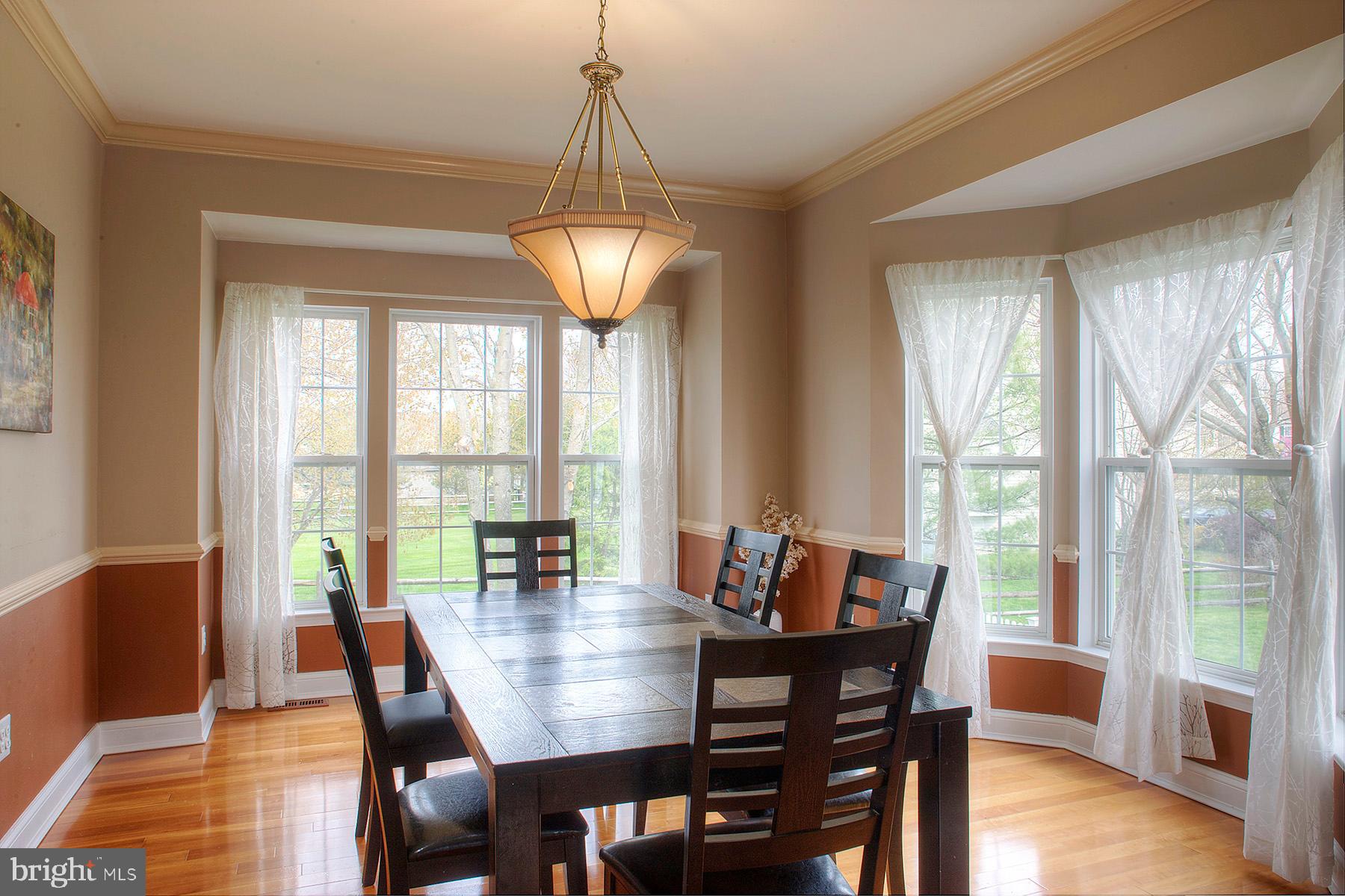 11 Donovan Road Pennington, NJ 08534 - Photo 12 of 32 Gallery Image 12