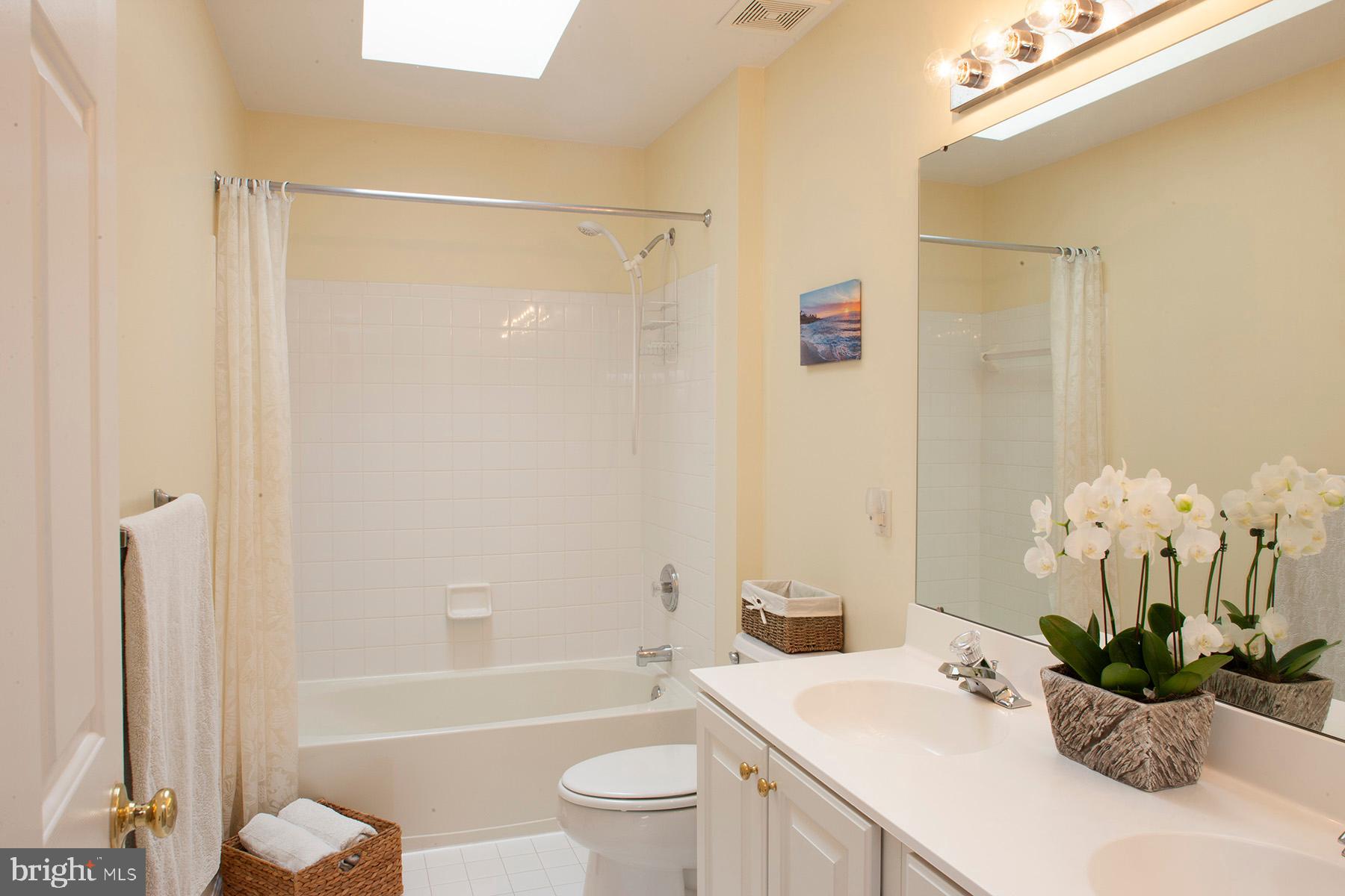 11 Donovan Road Pennington, NJ 08534 - Photo 19 of 32 Gallery Image 19