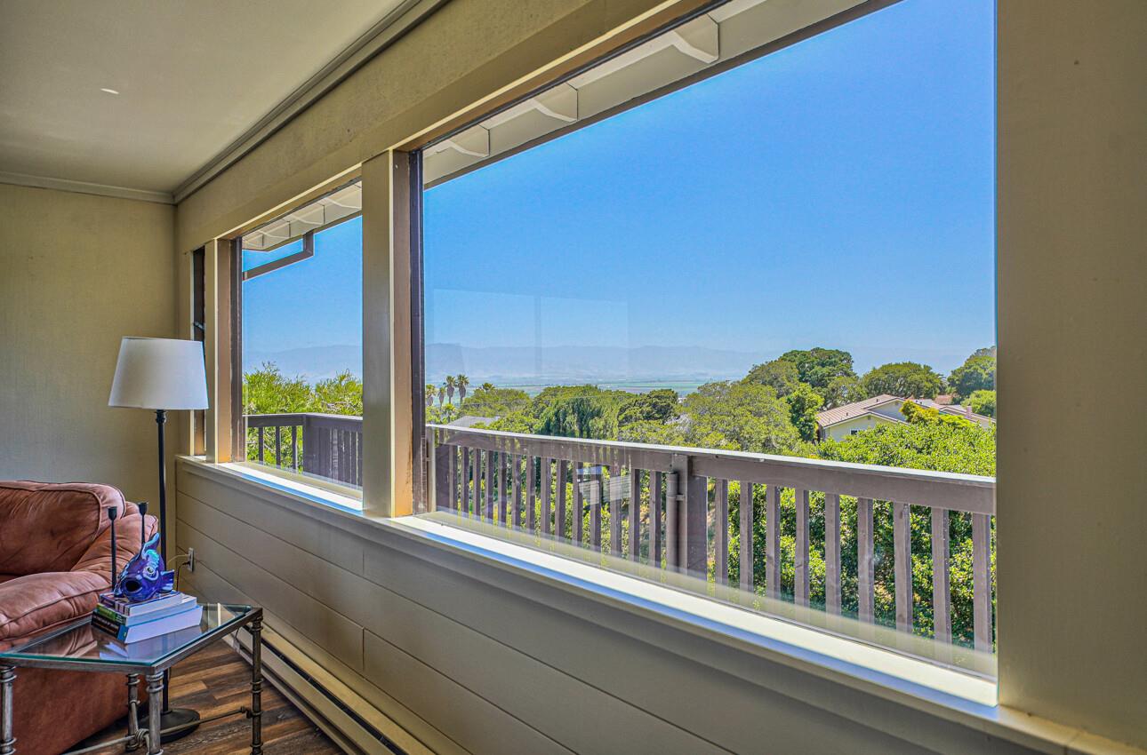 22607 Black Mountain Road Salinas, CA 93908 - Photo 11 of 36 a view of a balcony with furniture