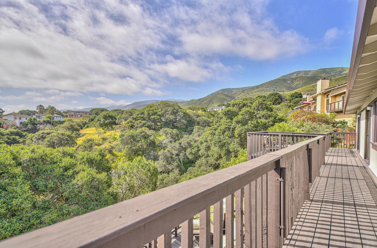 22607 Black Mountain Road Salinas, CA 93908 - Photo 13 of 36 a view of a city from a balcony