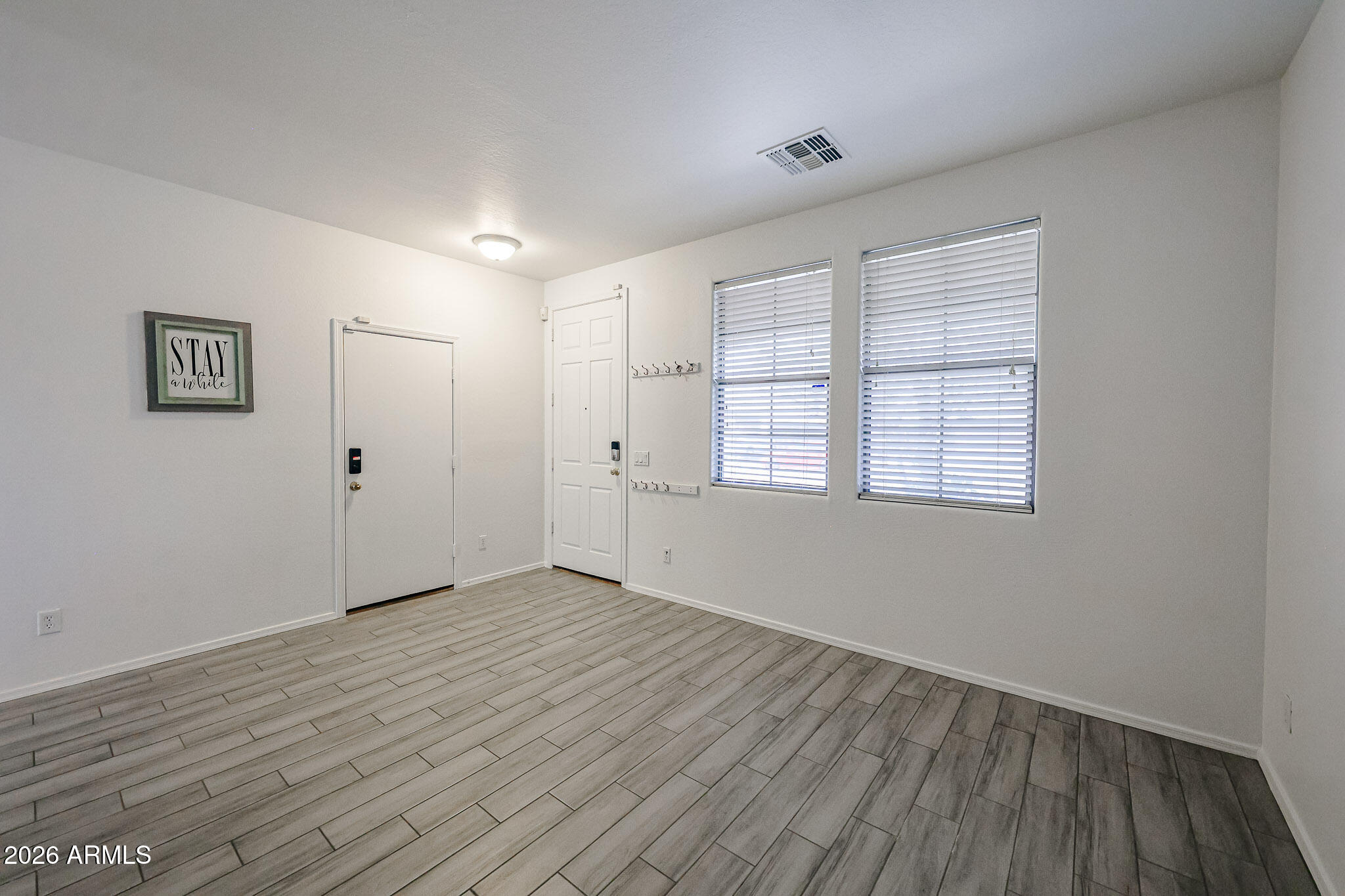 3227 West Apollo Road Phoenix, AZ 85041 - Photo 7 of 54 B (5)