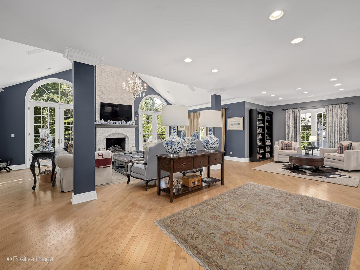 340 Forest Road Hinsdale, IL 60521 - Photo 18 of 46