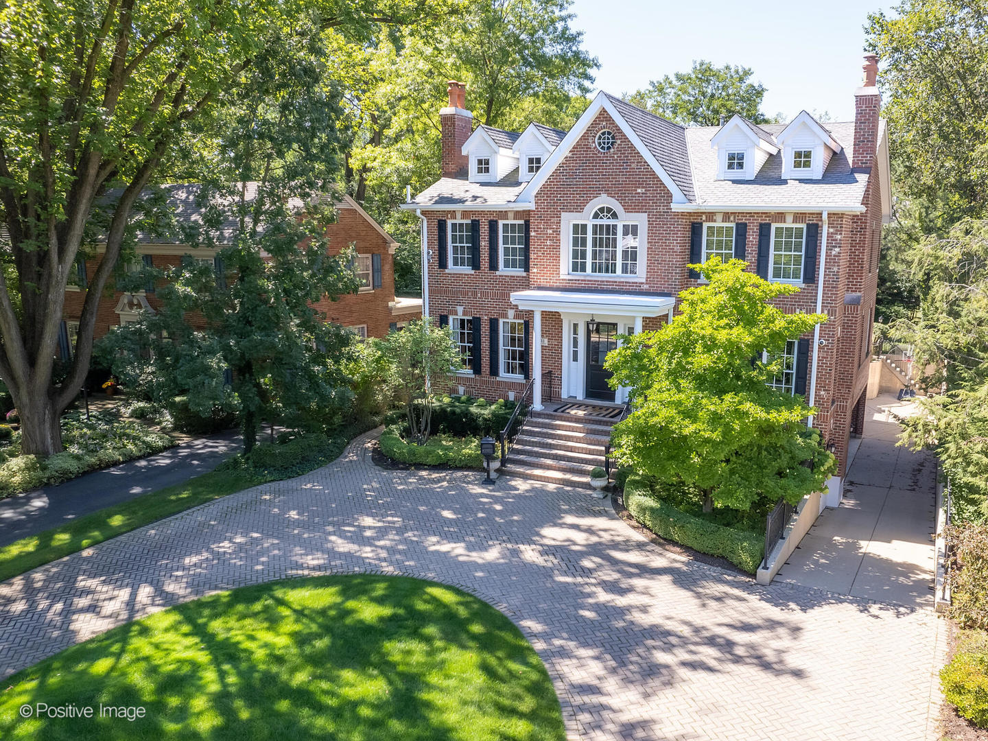 340 Forest Road Hinsdale, IL 60521 - Photo 3 of 46