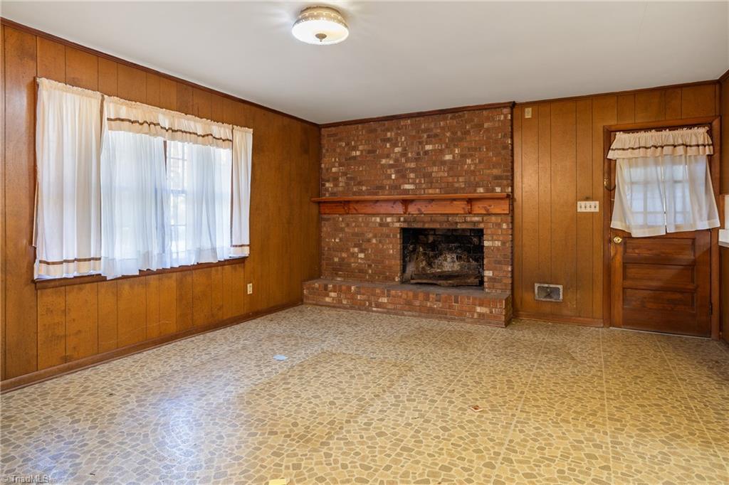 1227 Kingston Ridge Road Cary, NC 27511 - Photo 11 of 31 Gallery Image 11