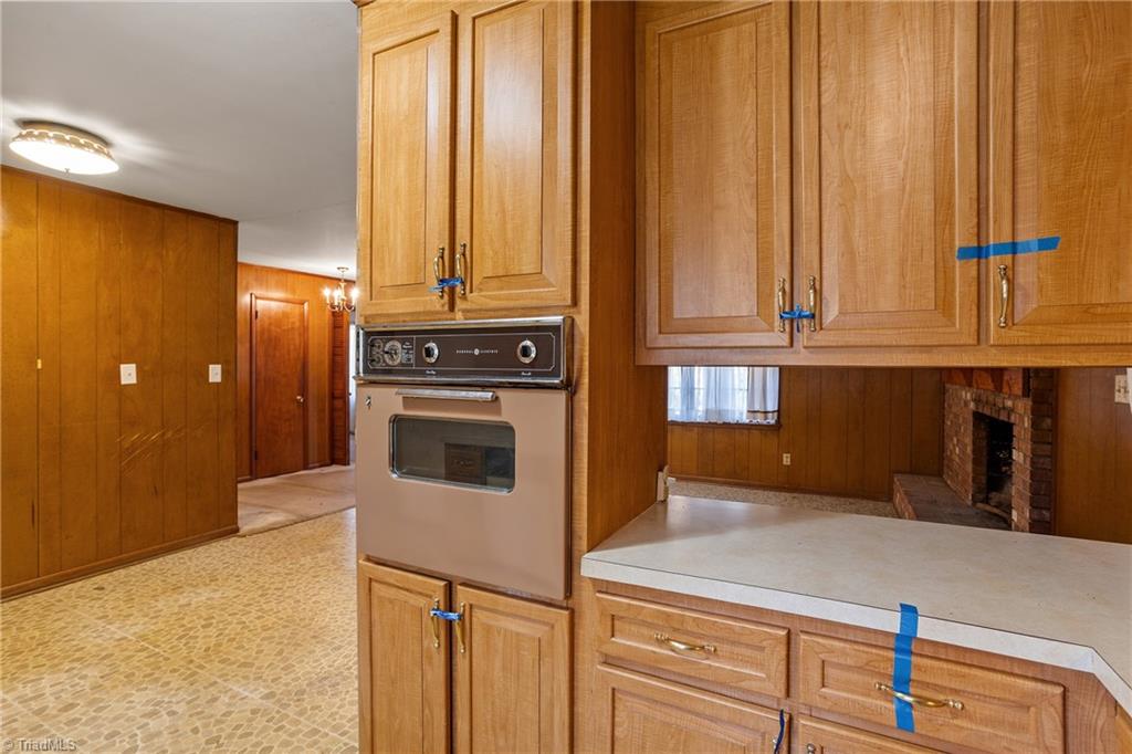 1227 Kingston Ridge Road Cary, NC 27511 - Photo 21 of 31 Gallery Image 21