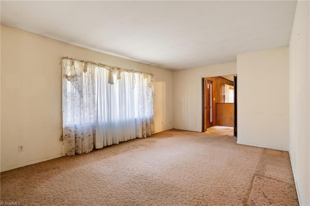 1227 Kingston Ridge Road Cary, NC 27511 - Photo 23 of 31 Gallery Image 23