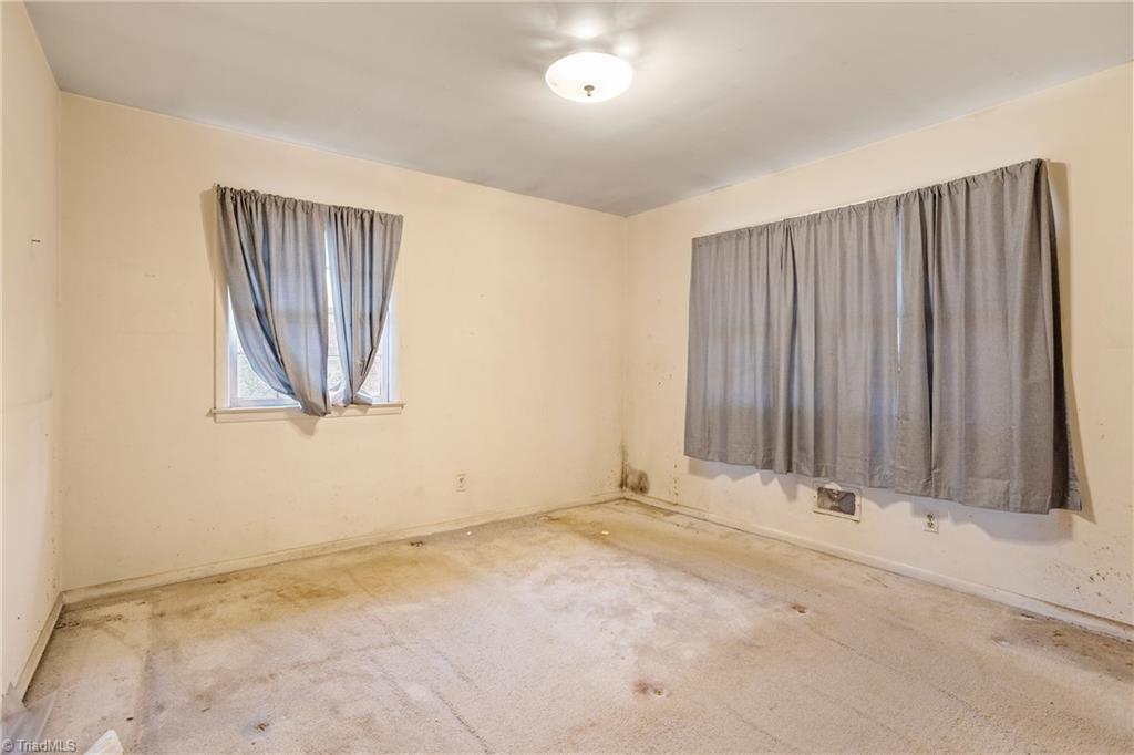 1227 Kingston Ridge Road Cary, NC 27511 - Photo 26 of 31 Gallery Image 26