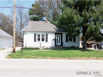 305 Front Street Waterloo, IL 62298 - Photo 1 of 24 Gallery Image 1