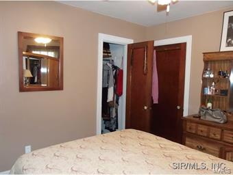 305 Front Street Waterloo, IL 62298 - Photo 10 of 24 Gallery Image 10