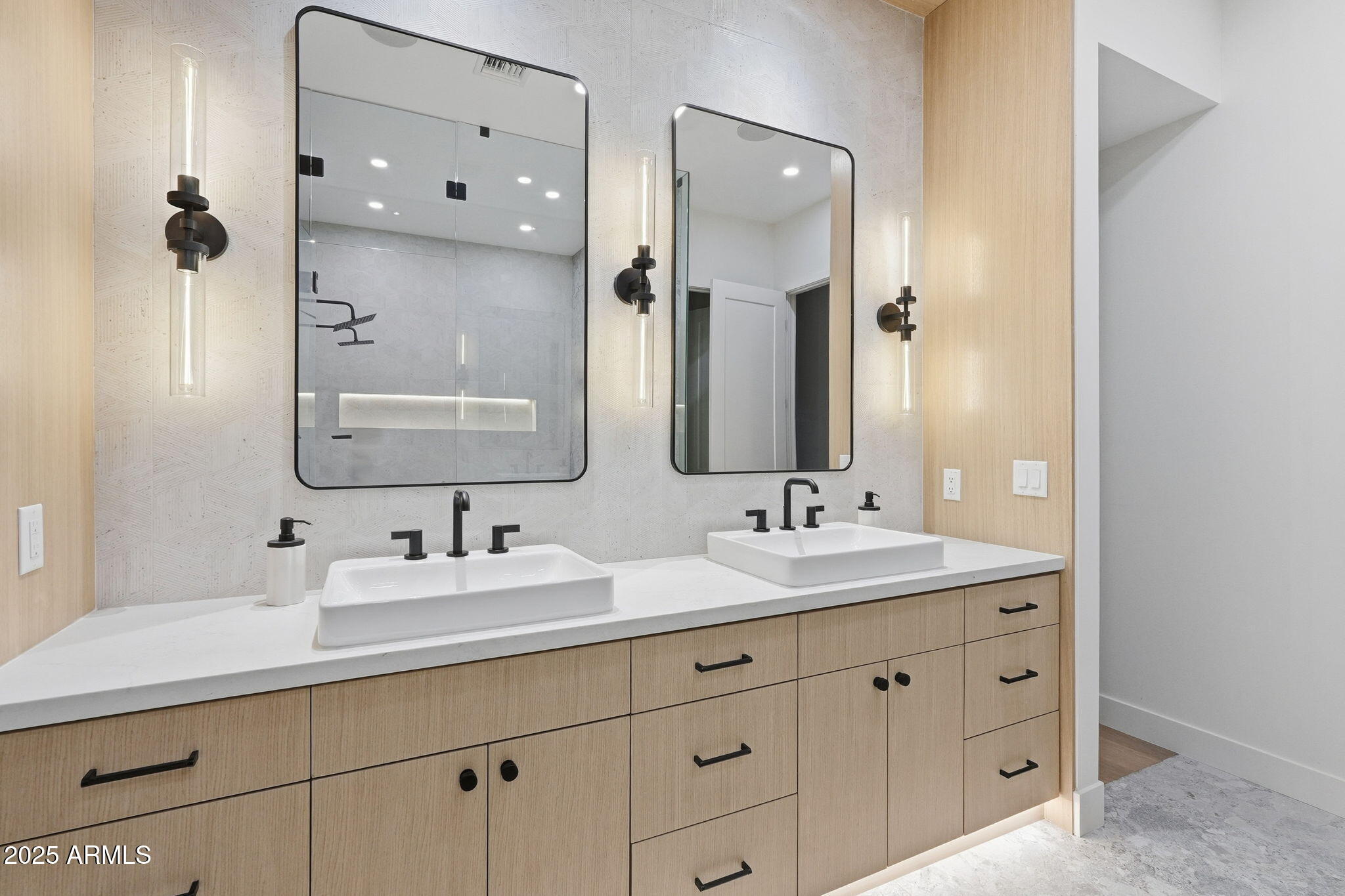 4234 North 42nd Place Phoenix, AZ 85018 - Photo 33 of 78 a bathroom with a double vanity sink mirror and