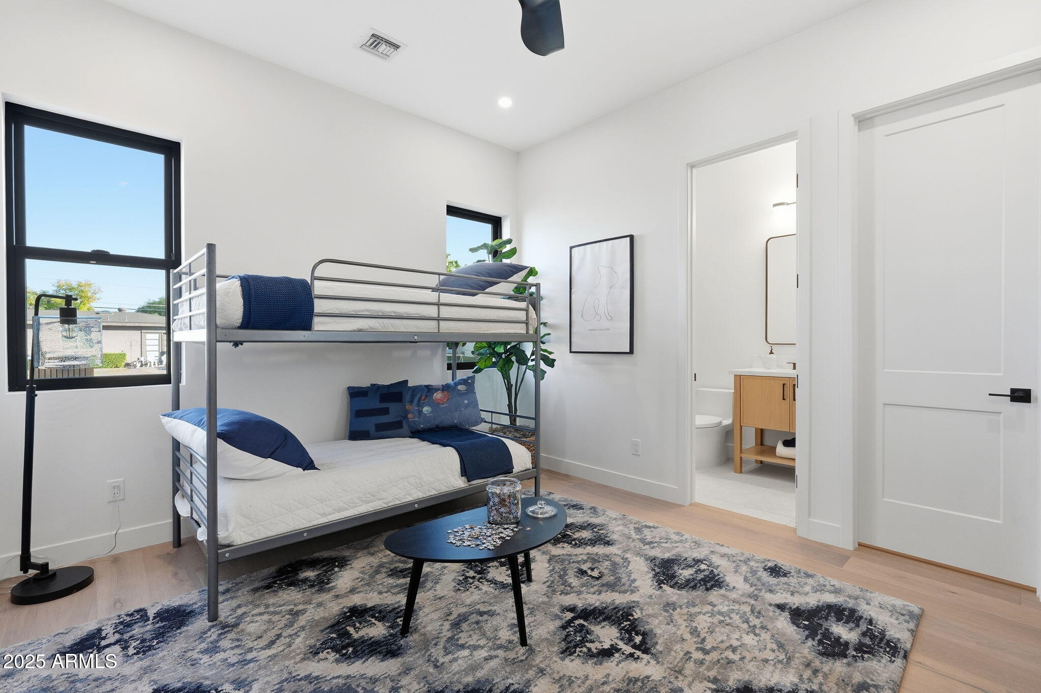 4234 North 42nd Place Phoenix, AZ 85018 - Photo 40 of 78 Downstairs bed 1