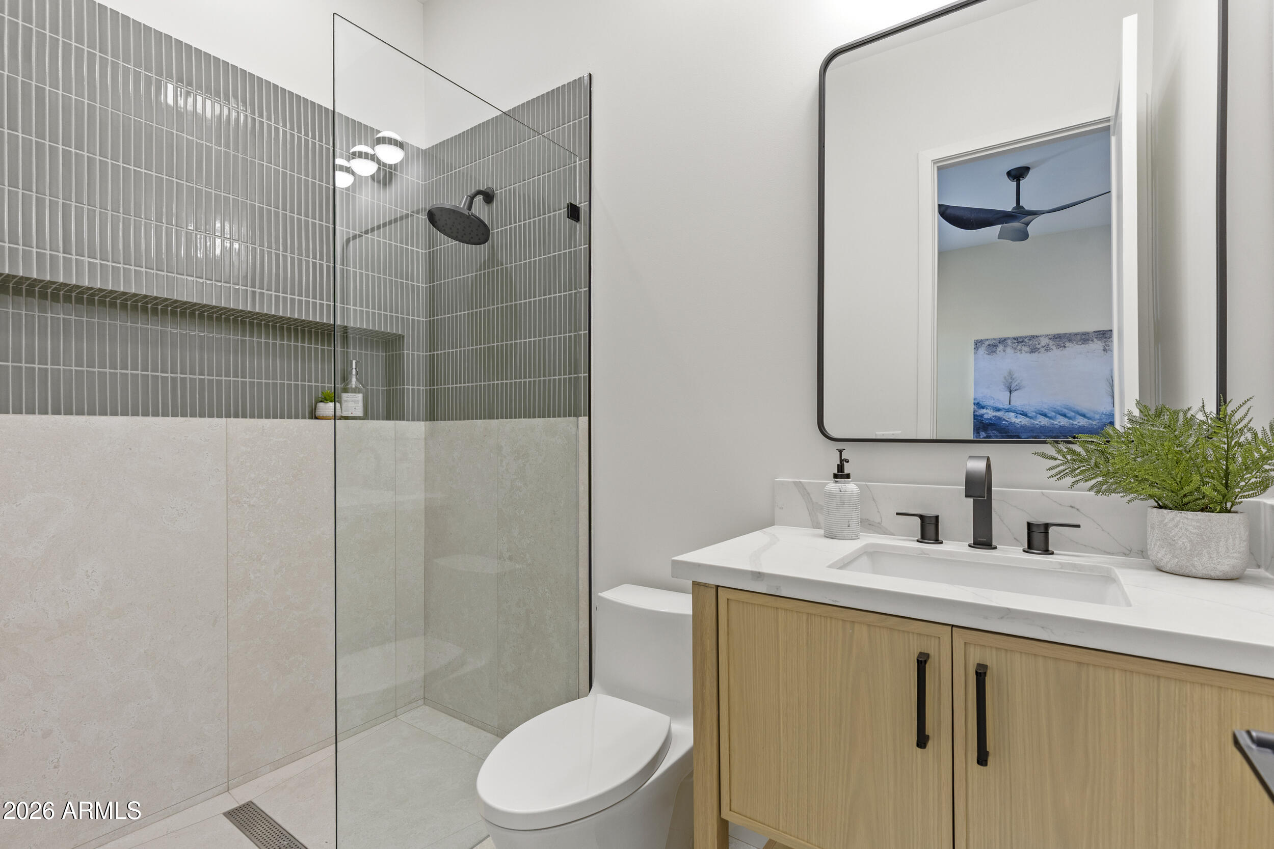 4234 North 42nd Place Phoenix, AZ 85018 - Photo 42 of 78 Bed 1 ensuite