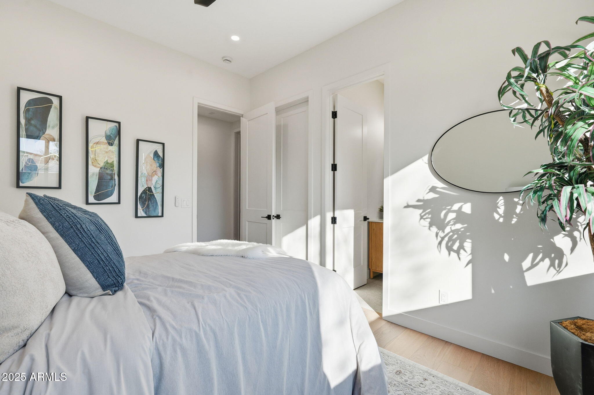 4234 North 42nd Place Phoenix, AZ 85018 - Photo 44 of 78 bed 2