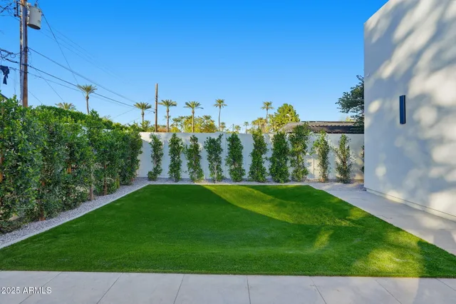 $2,550,000 | 4234 North 42nd Place, Phoenix, AZ 85018