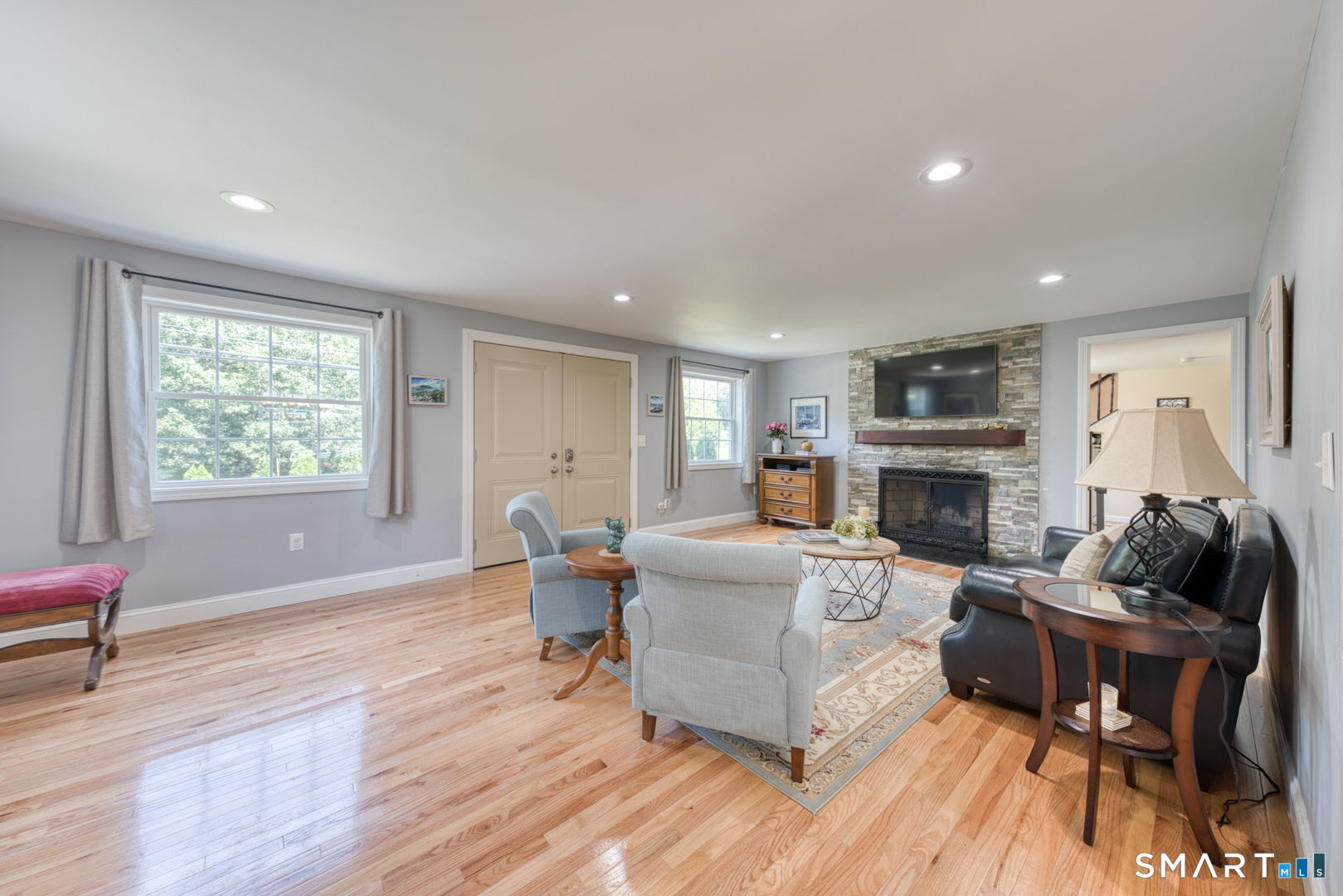 268 Toll Gate Road Glastonbury, CT 06073 - Photo 7 of 40 Gallery Image 7