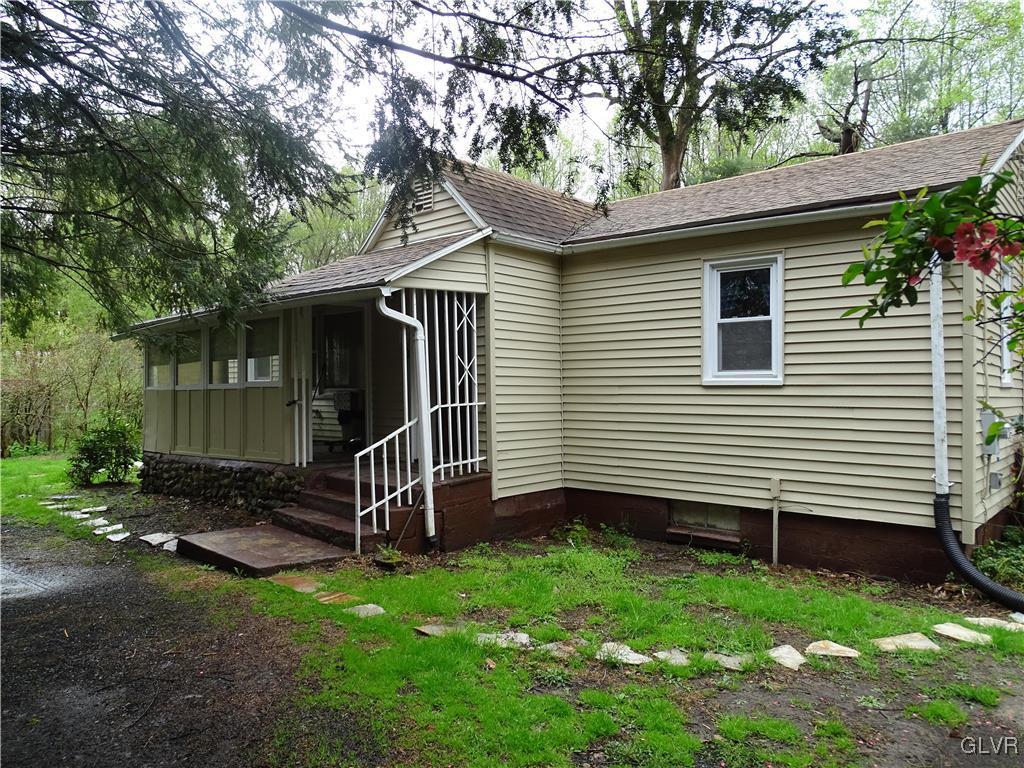 606 Heiden Road Bangor, PA 18013 - Photo 1 of 28 Gallery Image 1