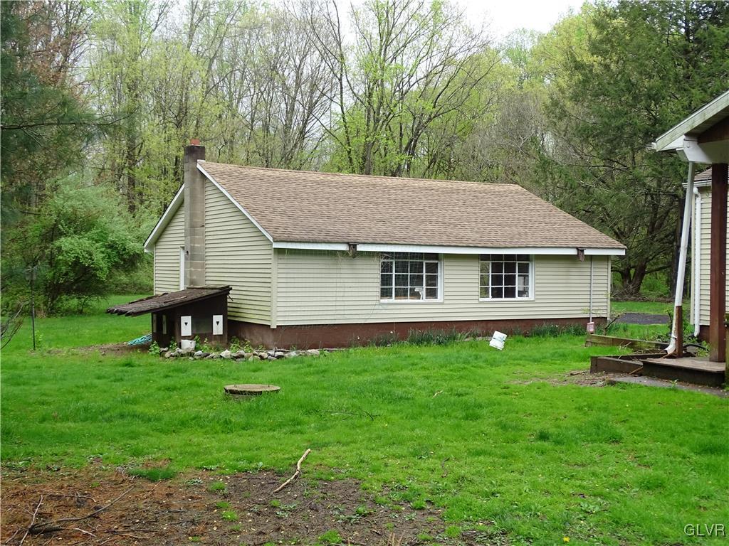 606 Heiden Road Bangor, PA 18013 - Photo 6 of 28 Gallery Image 6