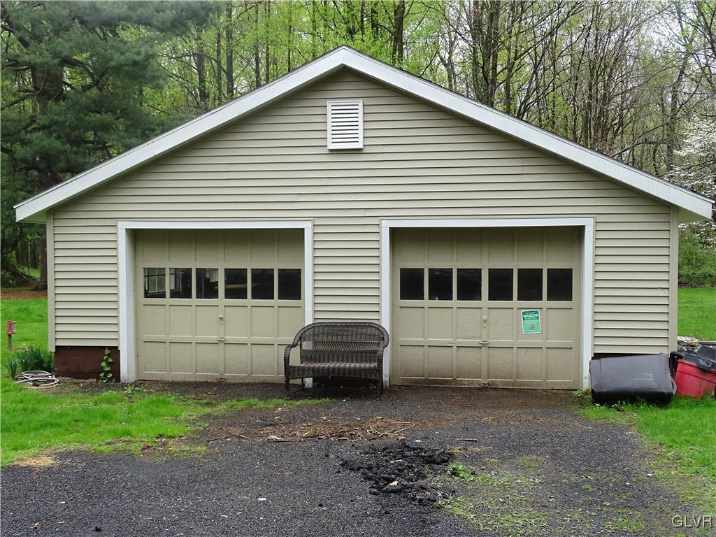 606 Heiden Road Bangor, PA 18013 - Photo 7 of 28 Gallery Image 7
