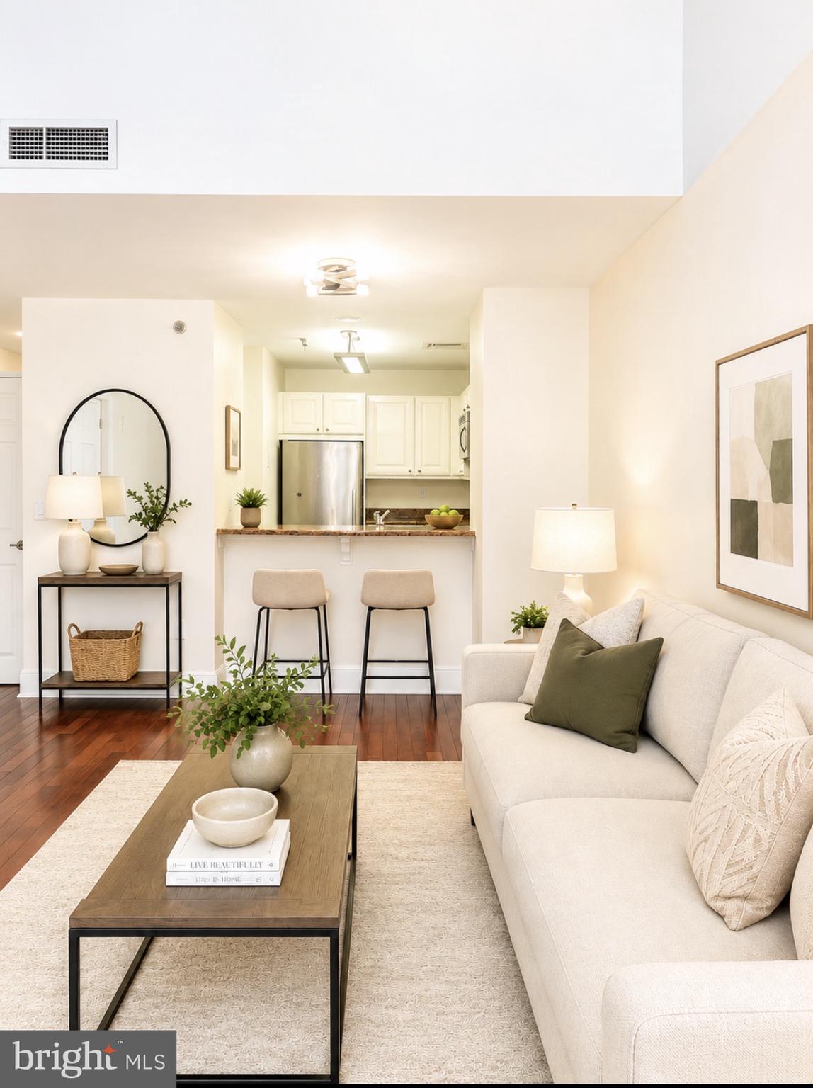 1500 Chestnut Street, Unit 6D Philadelphia, PA 19102 - Photo 2 of 9