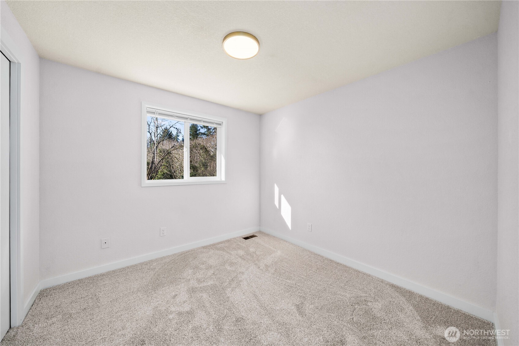 14609 142nd Avenue Southeast Renton, WA 98059 - Photo 25 of 40 Gallery Image 25