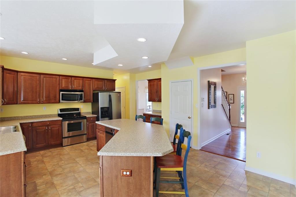 1125 Riggs Court Washington, PA 15301 - Photo 4 of 25 Gallery Image 4