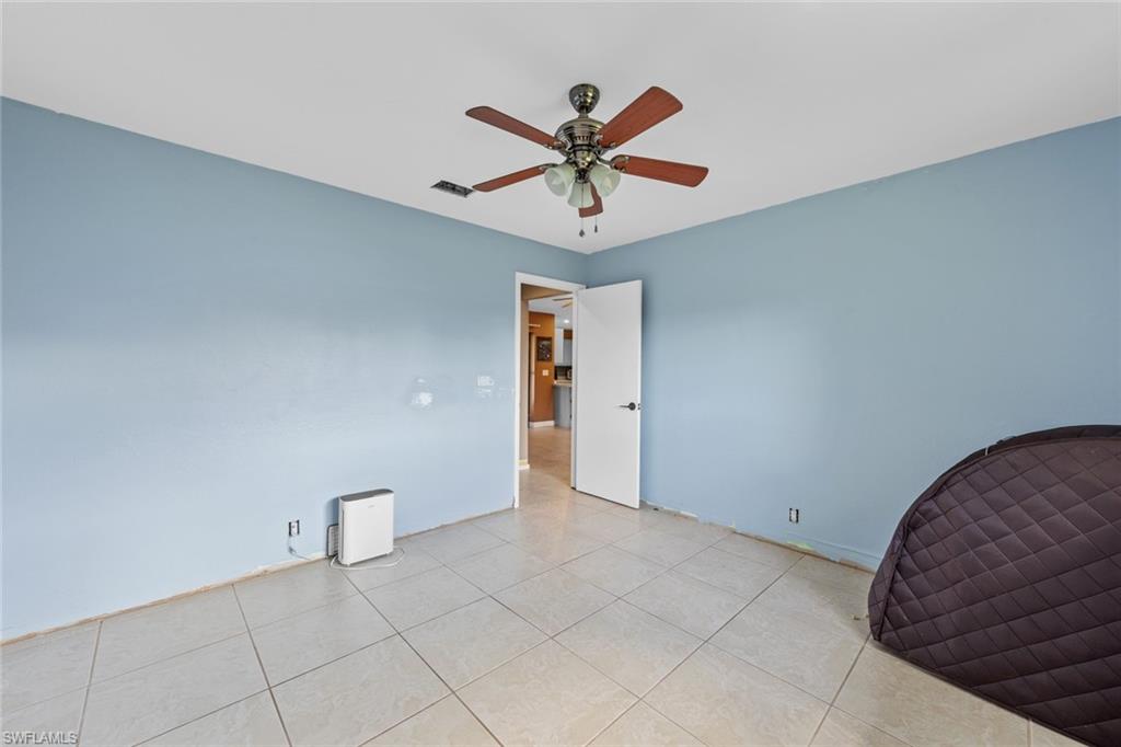 17452 Braddock Road Fort Myers, FL 33967 - Photo 8 of 38 Second bedroom-South Facing!